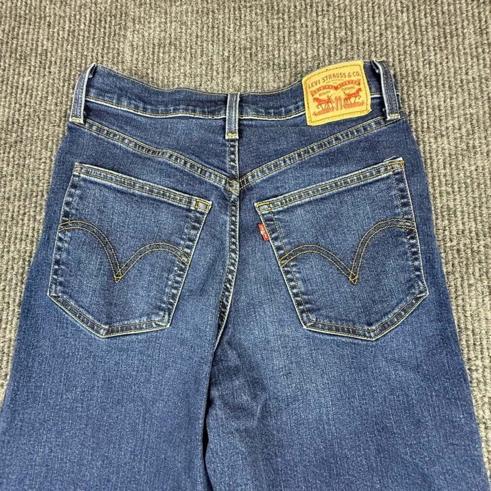 Levis Ribcage Straight Jeans Womens 29 Dark Wash High Rise Button Fly 79078-0046
